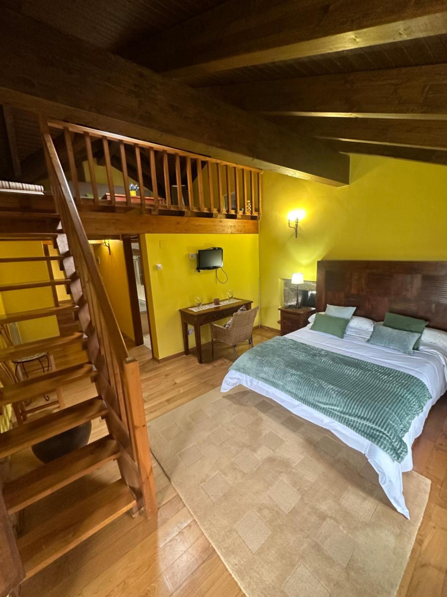 Casa Rural Anxelina Boboras Bagian luar foto